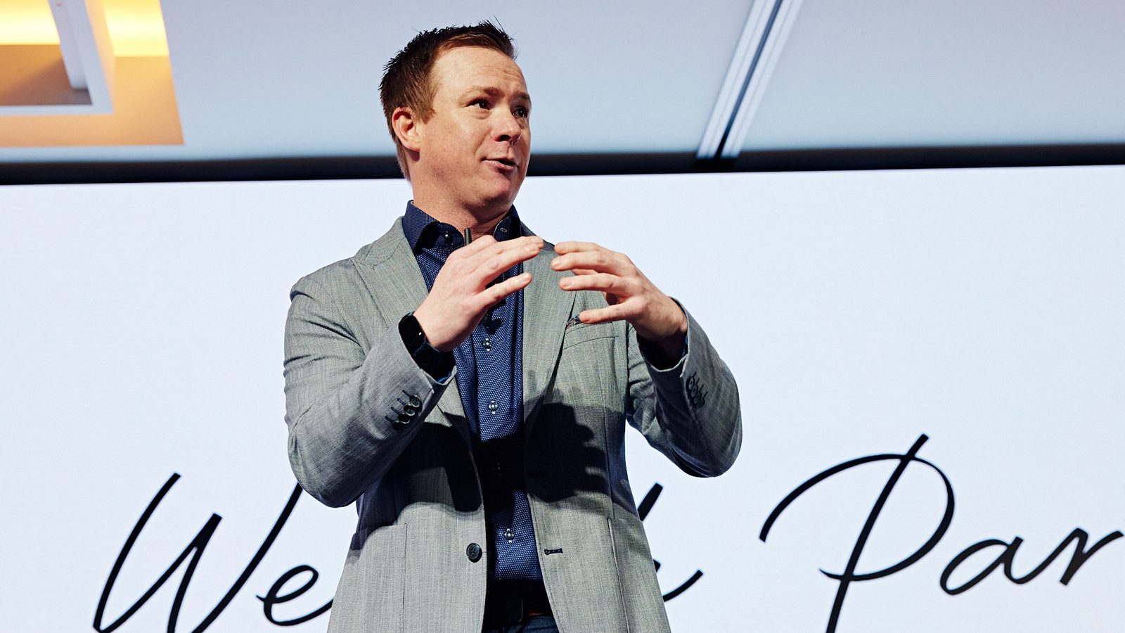 Curt Steinhorst speaking on stage